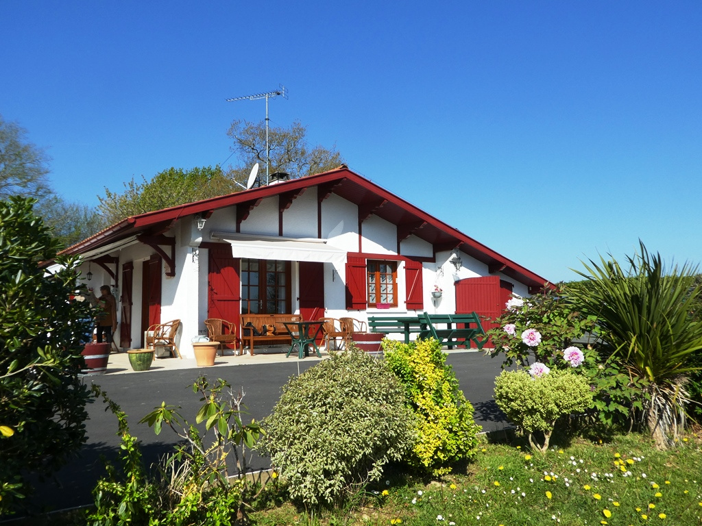 vente maison à SAMES - 370 000