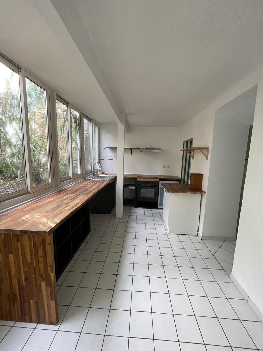 location appartement à BORDEAUX - 716 / mois