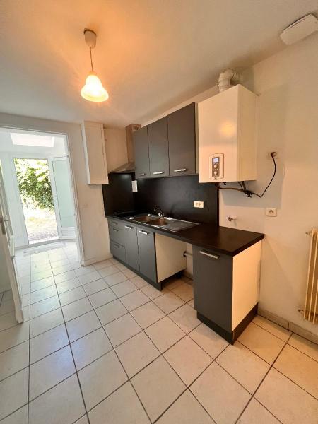 location appartement à CENON - 681 C.C. / mois